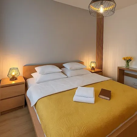 M&s Lux Pojezierska - Balkon Z Widokiem, Klimatyzacja I Blisko Manufaktury Łódź