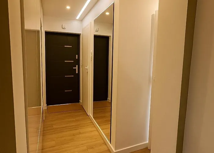 M&s Lux Pojezierska - Balkon Z Widokiem, Klimatyzacja I Blisko Manufaktury Лодзь