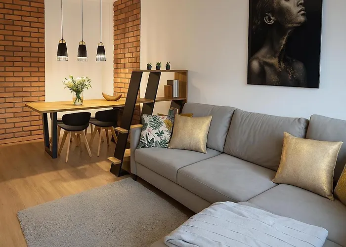 M&s Lux Pojezierska - Balkon Z Widokiem, Klimatyzacja I Blisko Manufaktury Апартаменты Лодзь